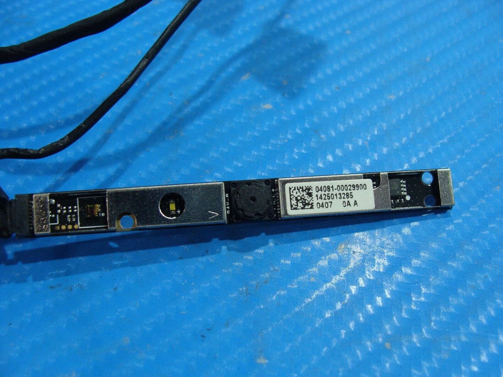 Asus Q551LN-BBI706 LCD Video Cable w/WebCam & Mic Board & Cable 04081-00029900