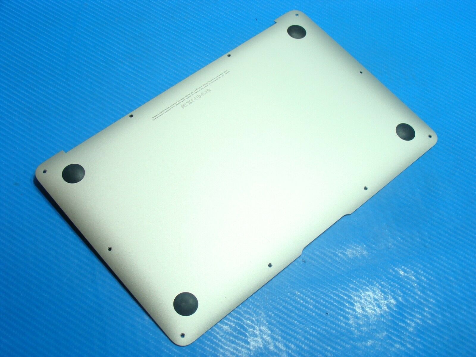 MacBook Air A1465 MD711LL/A Mid 2013 11