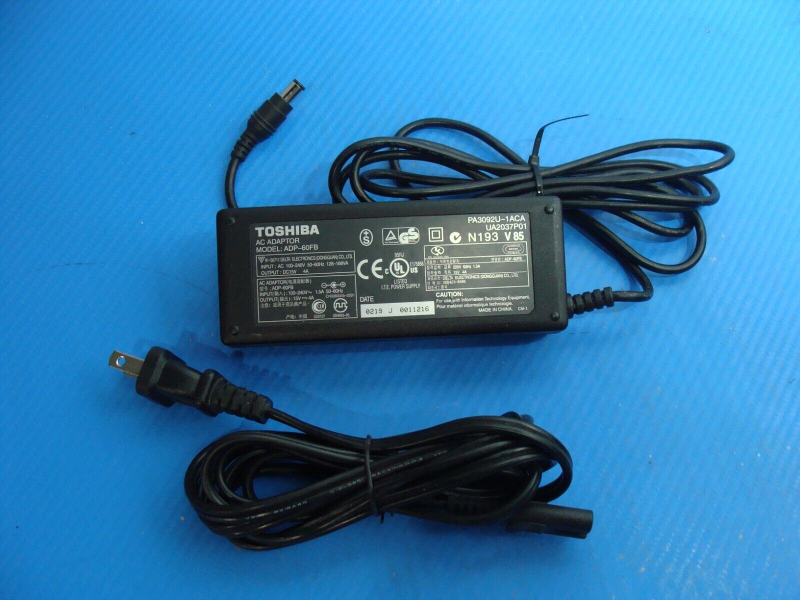 60W Toshiba ADP-60FB Adapter Charger Power  15V 4A  PA3092U-1ACA