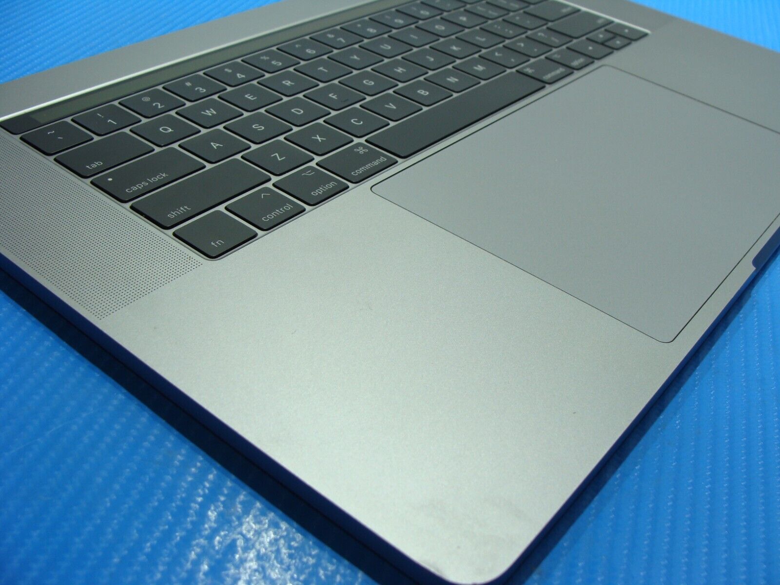 MacBook Pro A1707 15