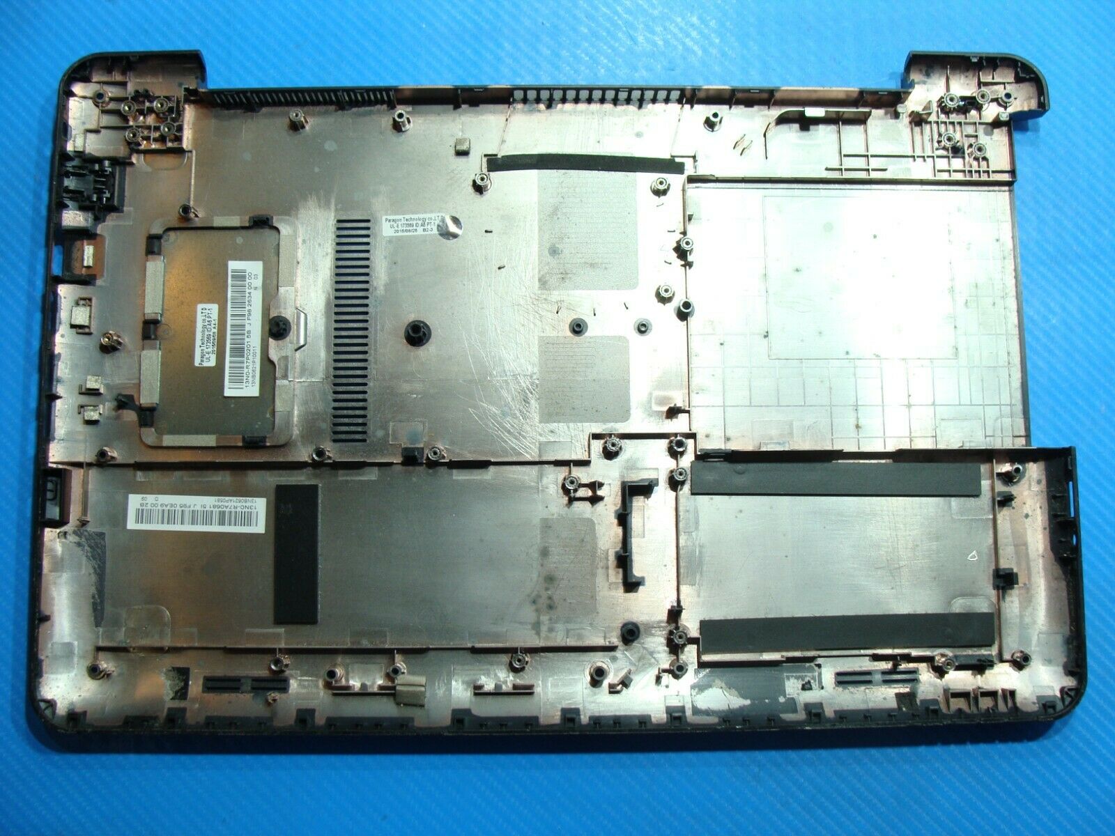 Asus F555LA-AB31 15.6