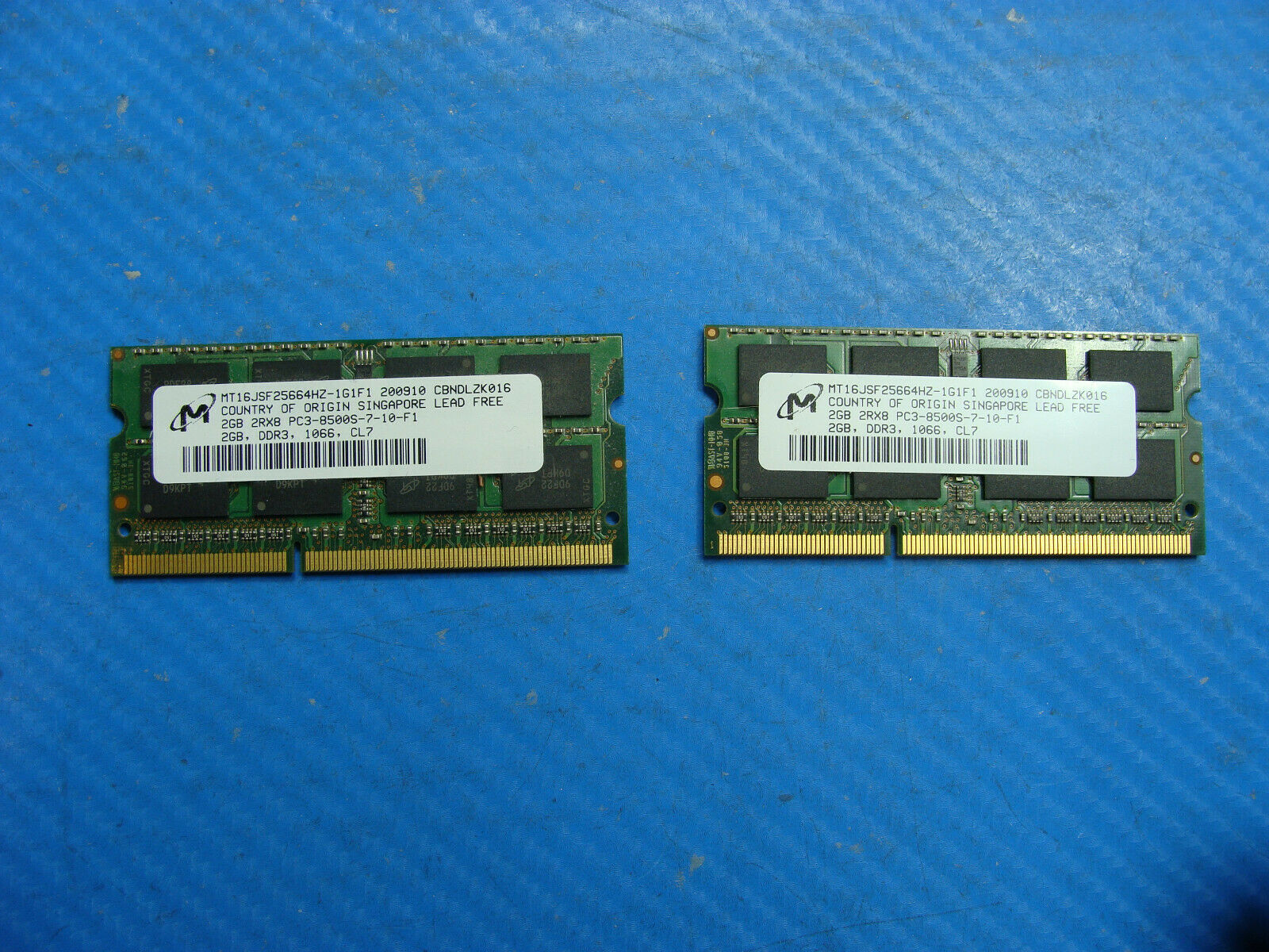 Macbook A1278 Laptop Micron 2GB x2 Memory PC3-8500S-7-10-F1 MT16JSF25664HZ-1G1F1 Micron