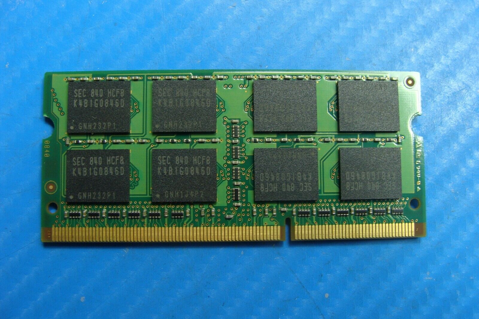 Apple A1278 Samsung 2Gb 2Rx8 Memory Ram So-Dimm pc3-8500s m471b5673dh1-cf8 