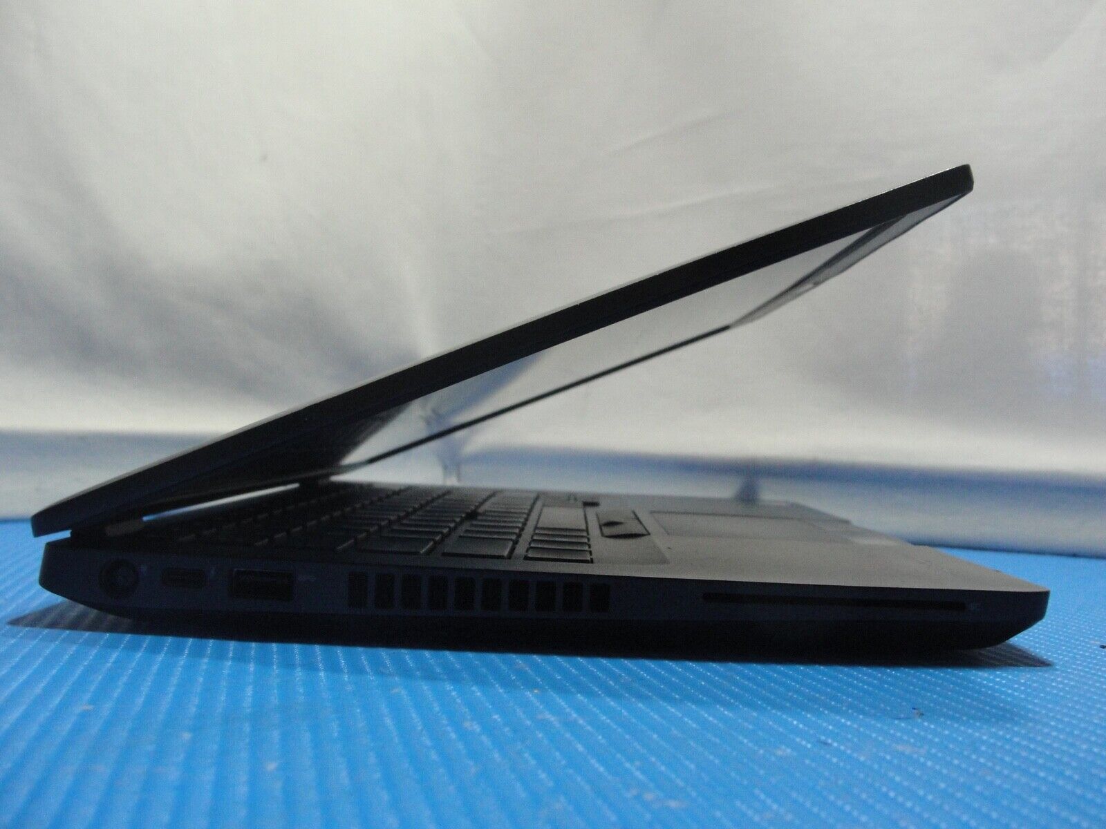 Dell Latitude 14