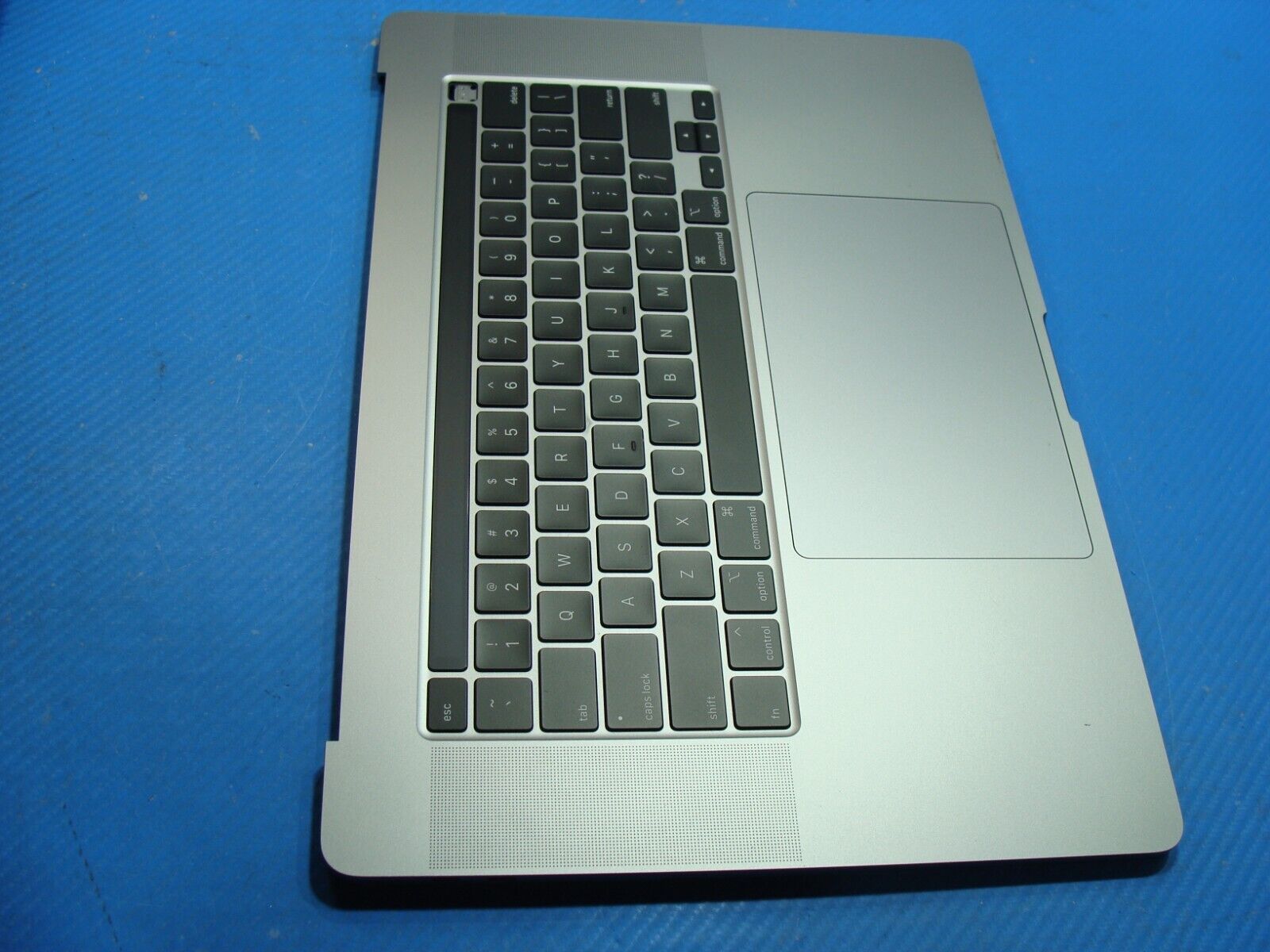 MacBook Pro A2141 16