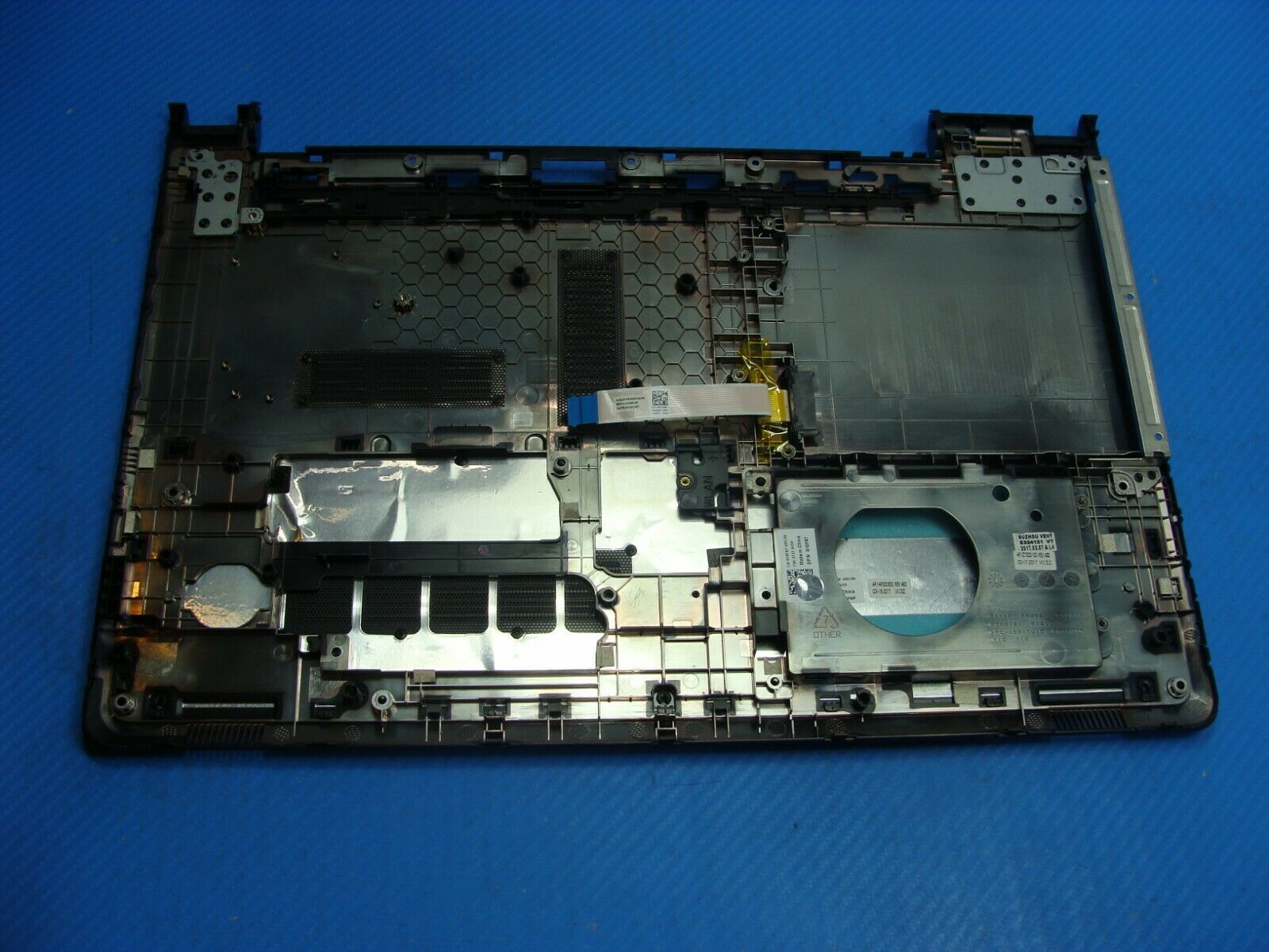 Dell Inspiron 15 5566 15.6