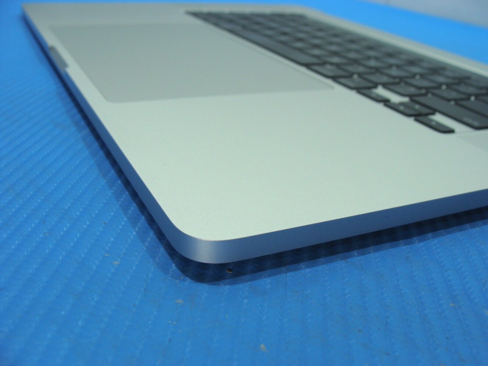 MacBook Pro 16