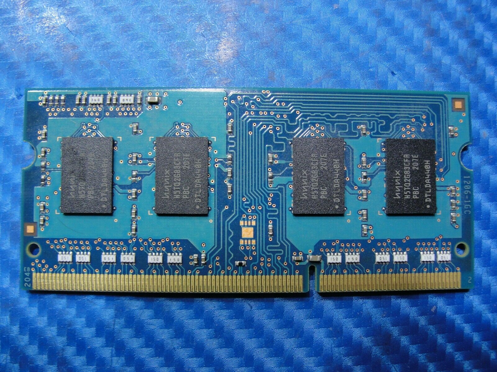 Apple A1297 Hynix 2GB 1Rx8 PC3-12800S SO-DIMM Memory RAM HMT325S6CFR8C-PB Hynix