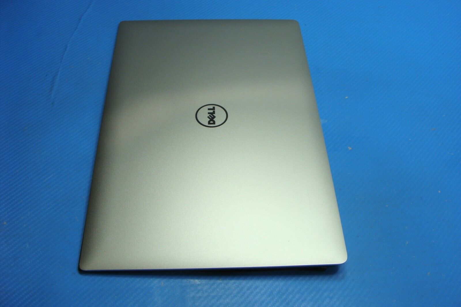 Dell XPS 15 9560 15.6