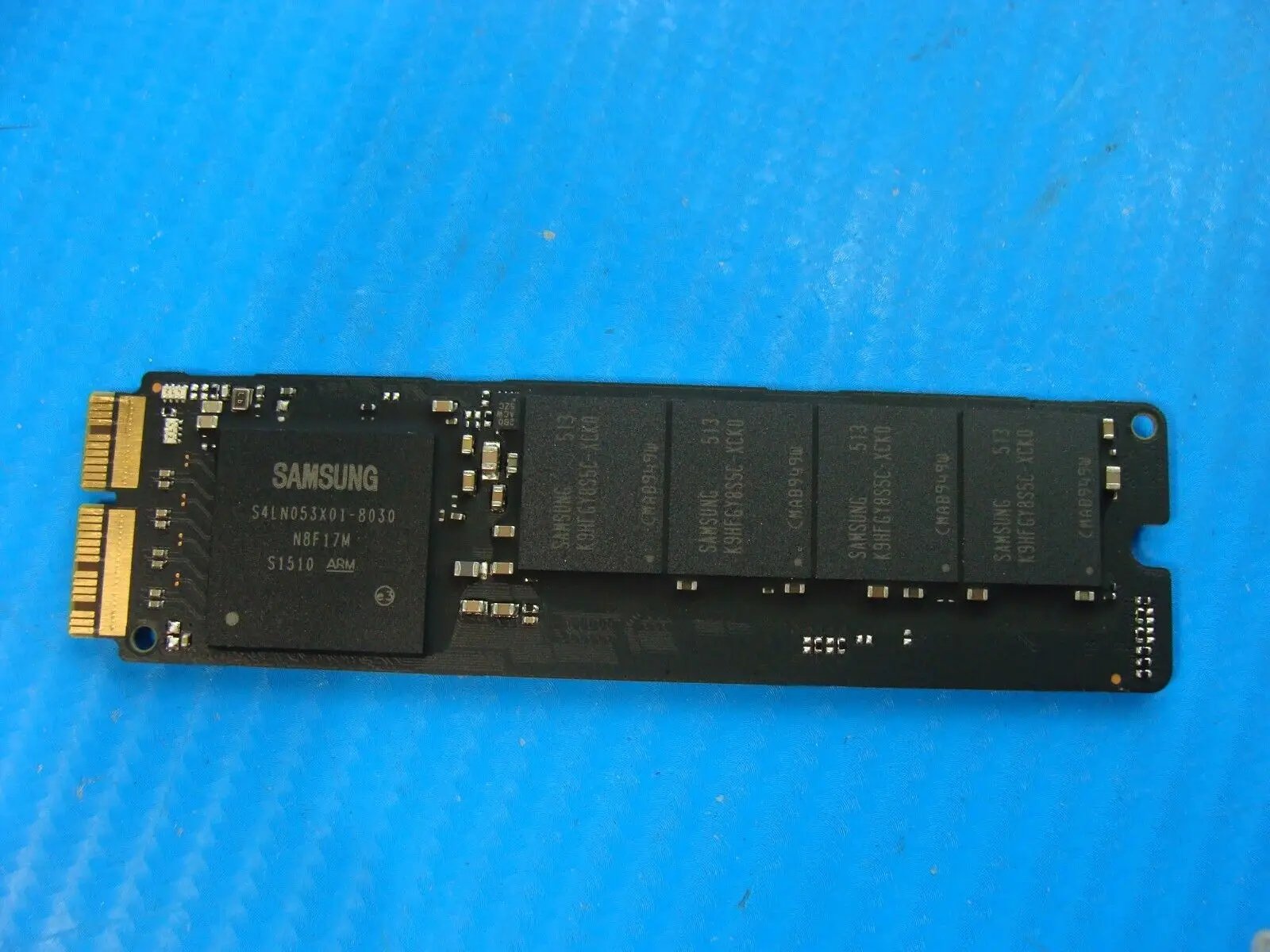 MacBook Pro A1398 MGXA2LL/A Samsung 256GB SSD 655-1803D MZ-JPU256T/0A6