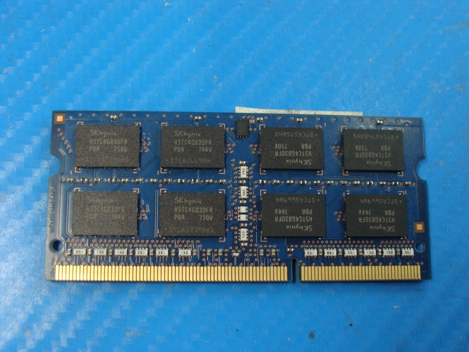 Acer E5-576G-5762 So-Dimm SK Hynix 8GB 2Rx8 Memory PC3L-12800S HMT41GS6BFR8A-PB