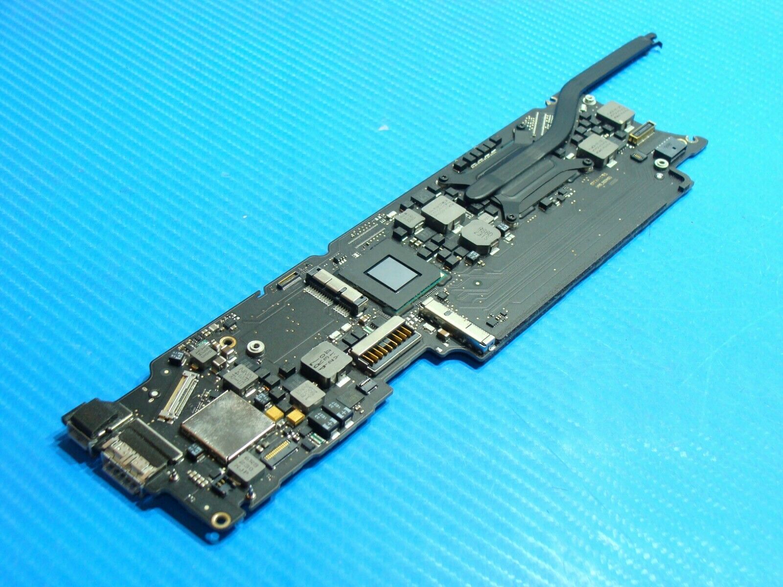 MacBook Air A1465 11