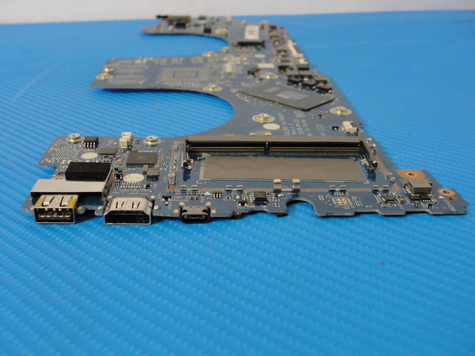 Lenovo Yoga 730-15IKB 15.6 i5-8250U 1.6GHz Motherboard 5B20Q96474 /READ