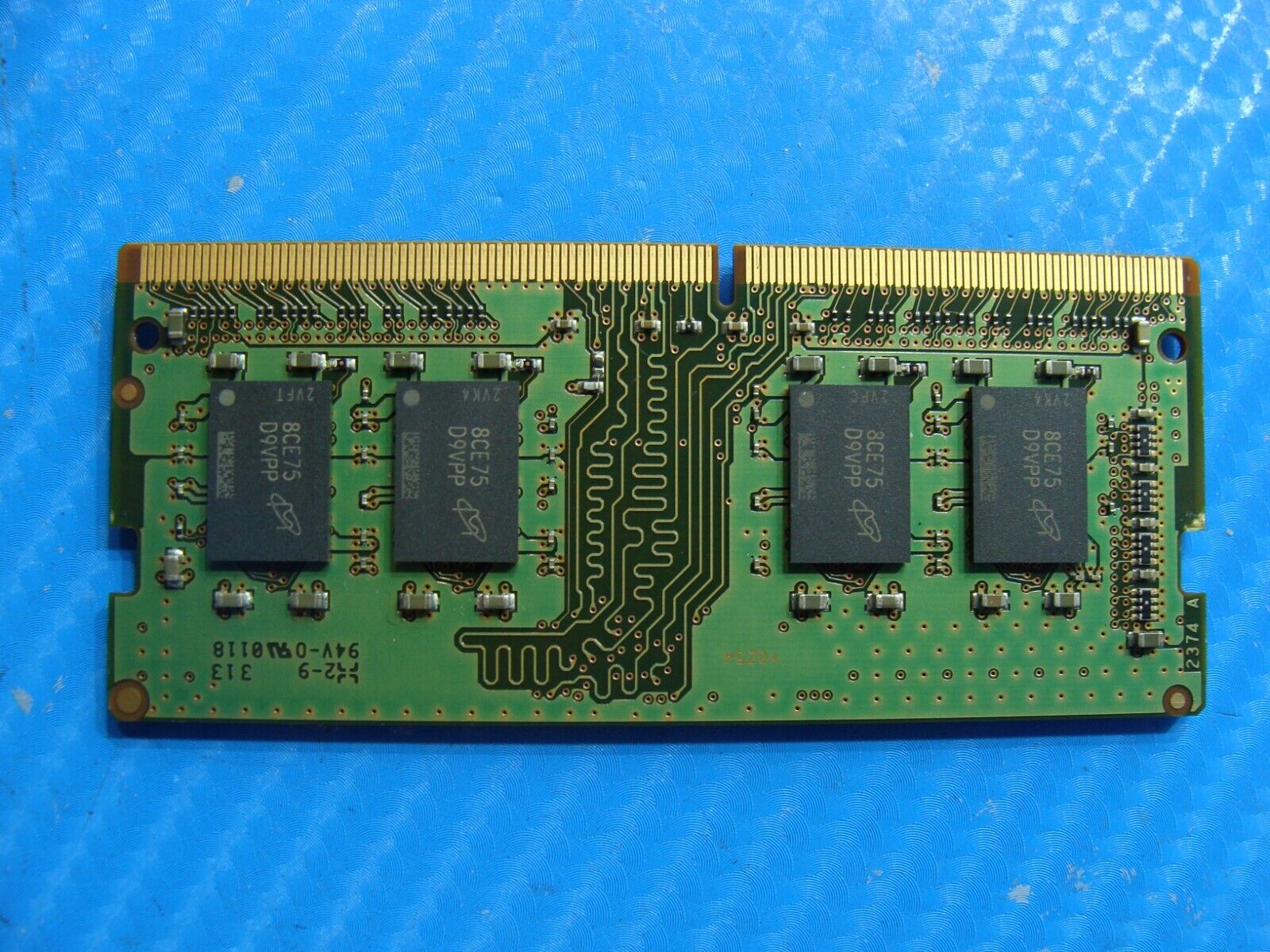 Dell 13 5379 Micron 8GB 1Rx8 PC4-2400T Memory RAM SO-DIMM MTA8ATF1G64HZ-2G3E1