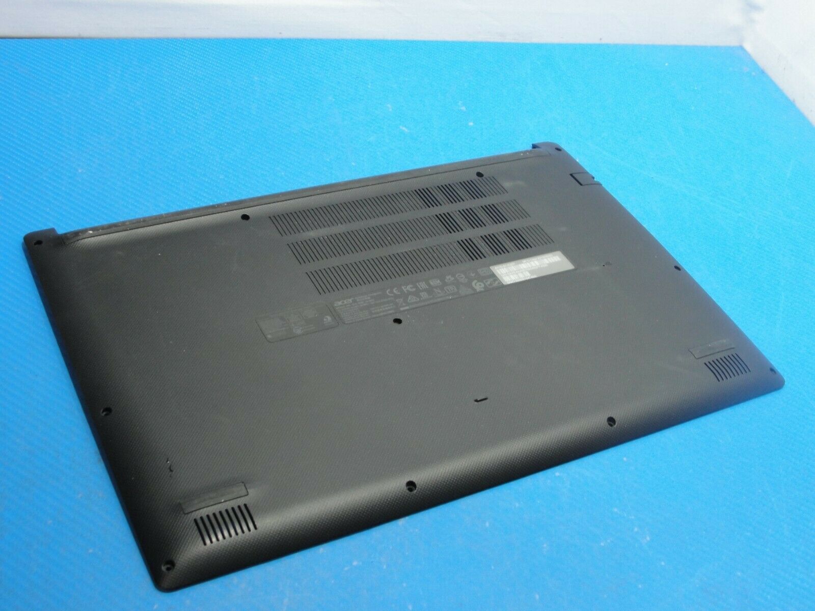 Acer Aspire A115-31-C23T 15.6